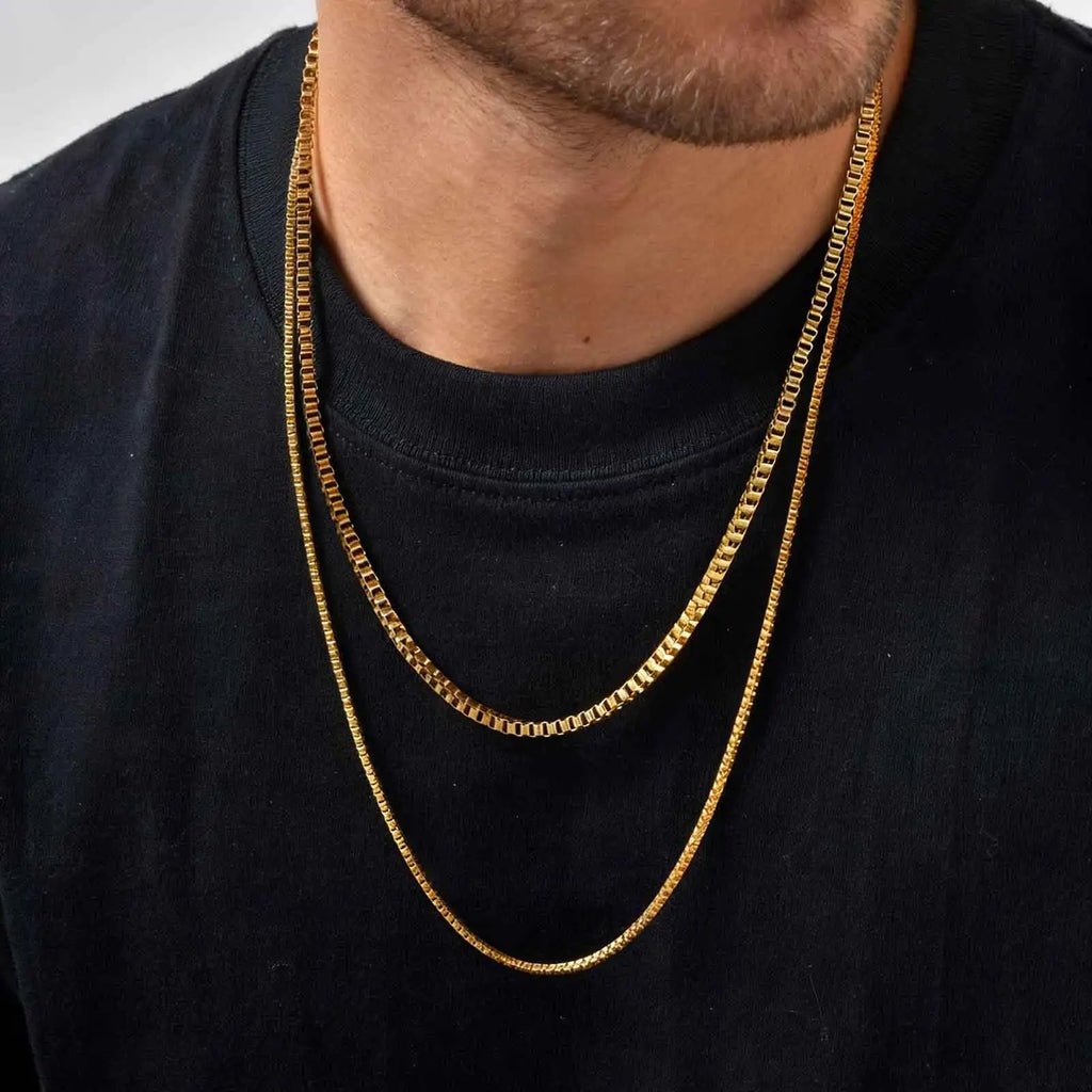 MINIMAL CHAIN NECKLACE