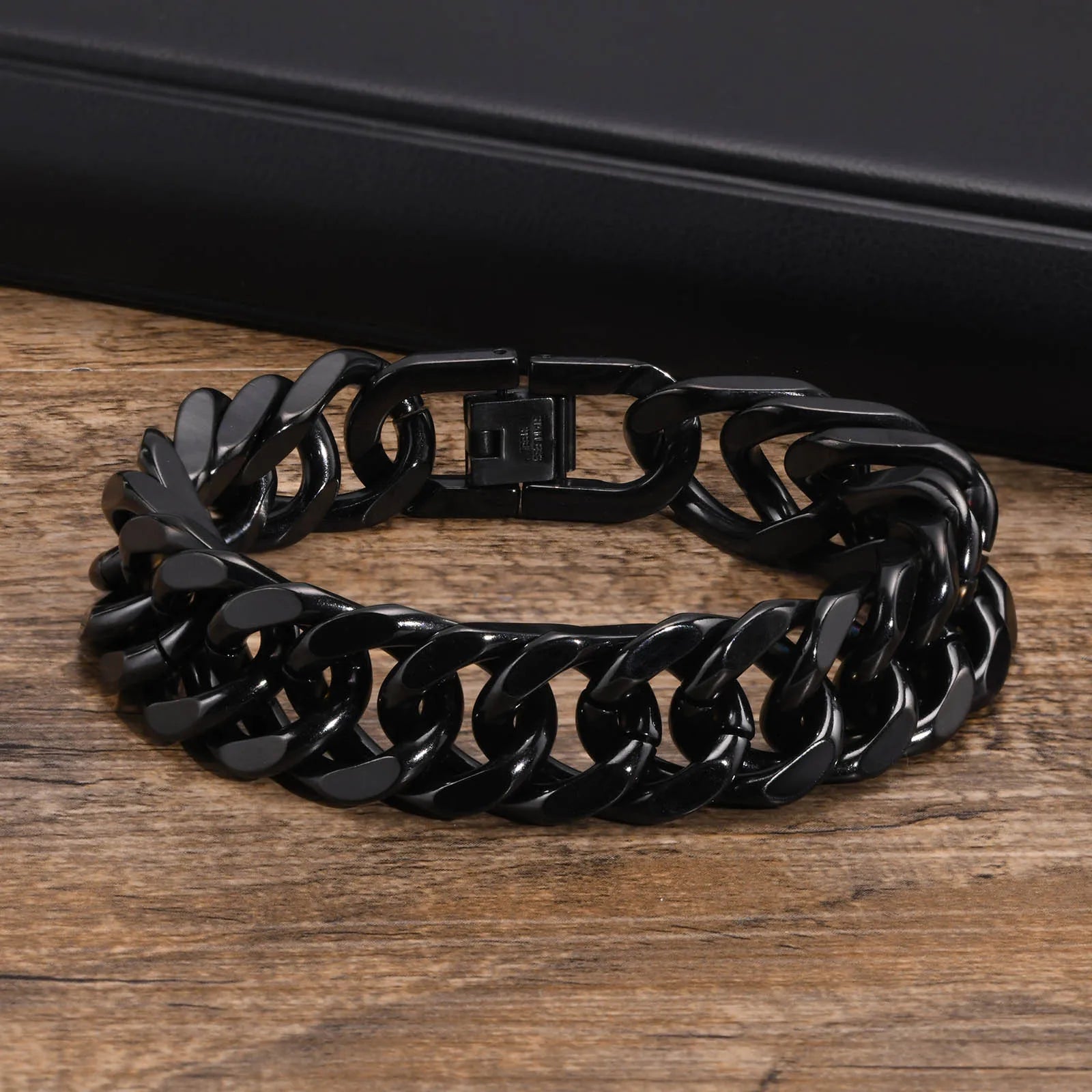PREMIUM CUBAN LINK BRACELET
