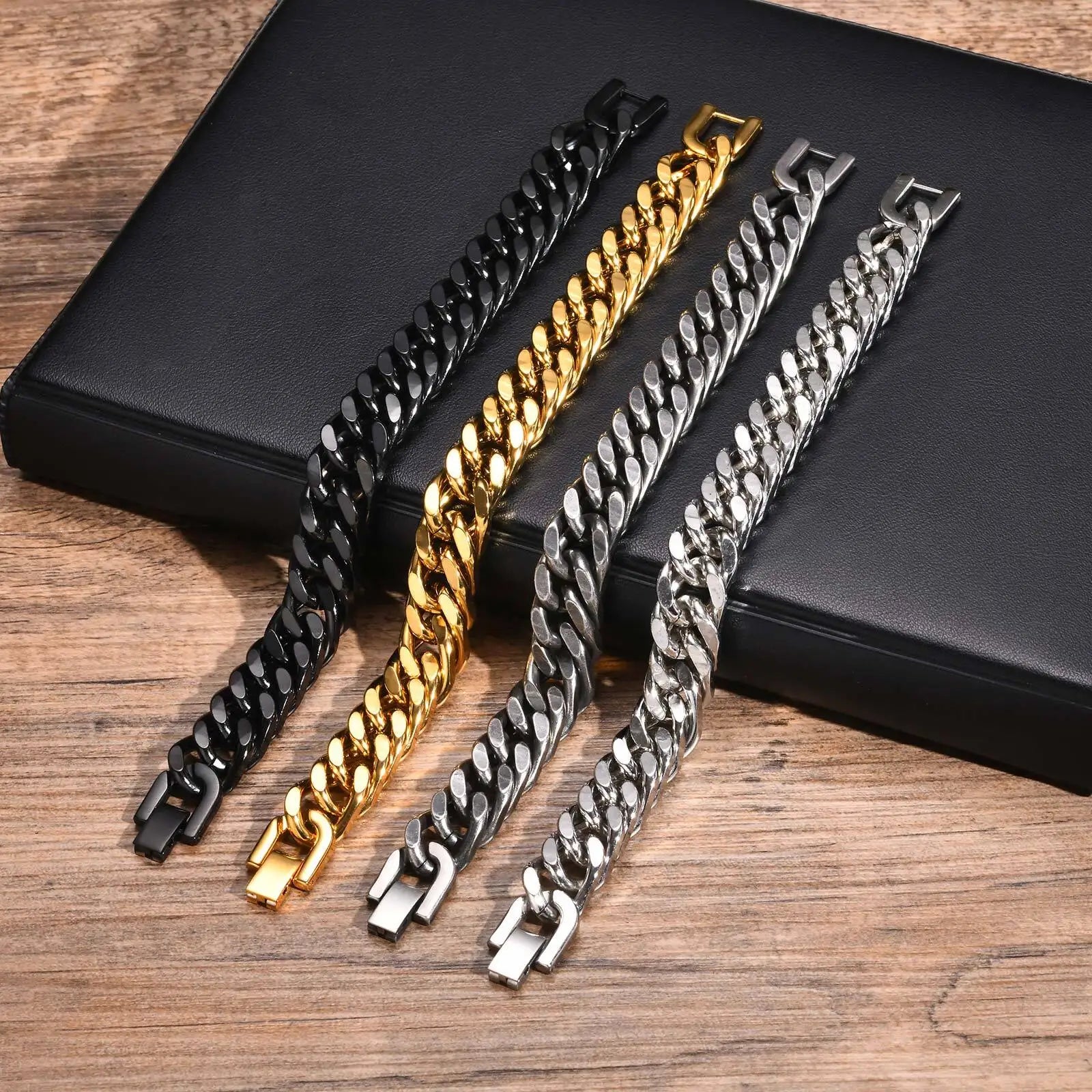PREMIUM CUBAN LINK BRACELET