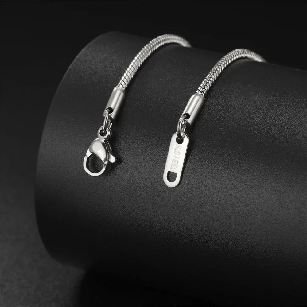 SNAKE CHAIN NECKLACE