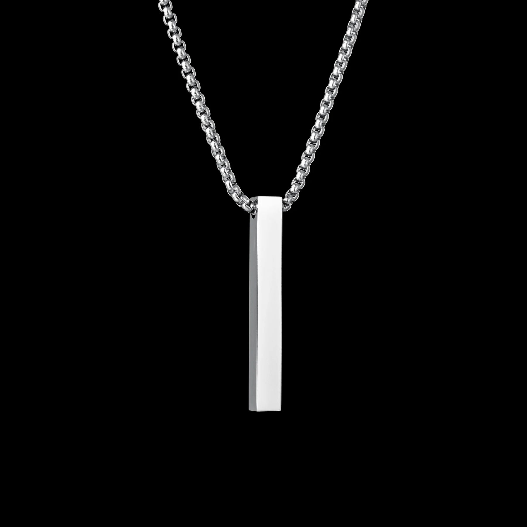 SQUARE PENDANT NECKLACE